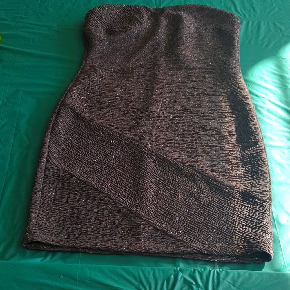 BCBG Maxazria extra small semi-formal party prom Brown gold strapless dress